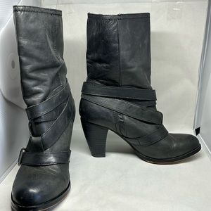 Steve Madden leather ‘Freeway’ boots-SALE! Were $32.